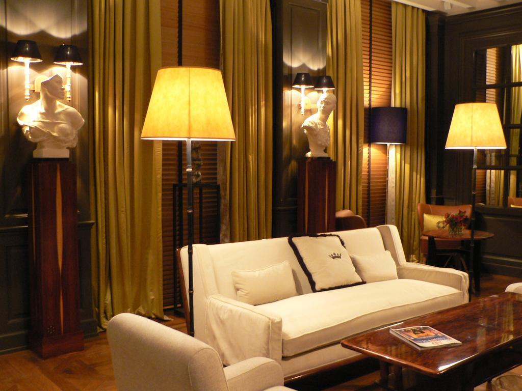 มาร์กิส โฟบูร์ก แซ็งโอนอร์ เรอแล แอนด์ ชาโต Hotel ปารีส ภายนอก รูปภาพ