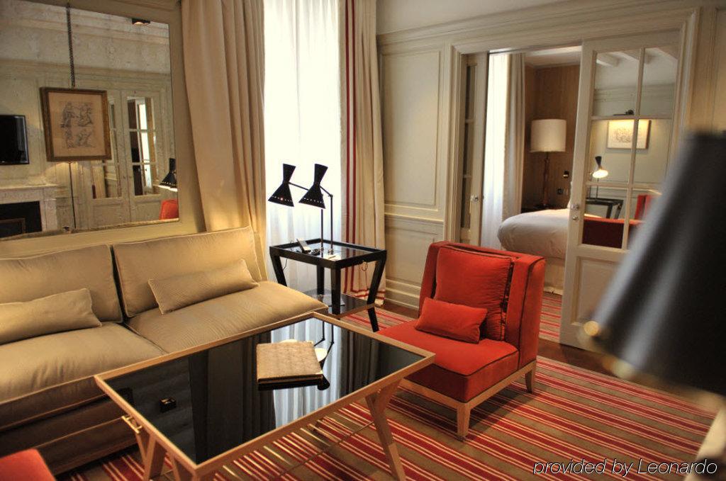 มาร์กิส โฟบูร์ก แซ็งโอนอร์ เรอแล แอนด์ ชาโต Hotel ปารีส ภายนอก รูปภาพ